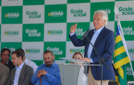 Caiado entrega primeira etapa do Centro da Pessoa Idosa Maria Xavier Caiado